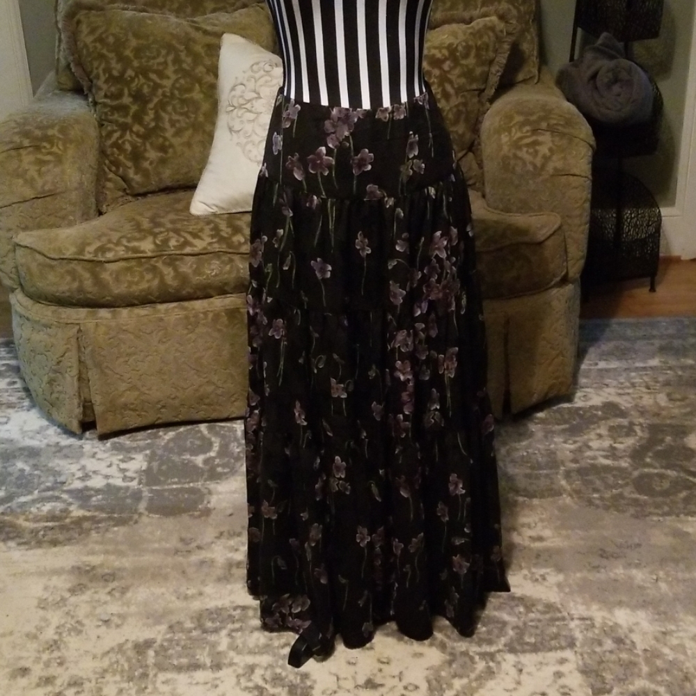 Laurn Ralph Lauren Skirt